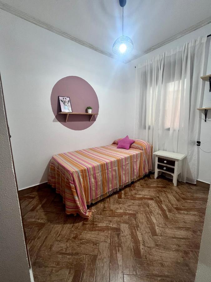 Casa Loli - Solo Familias Y Parejas Apartment Conil De La Frontera Exterior photo